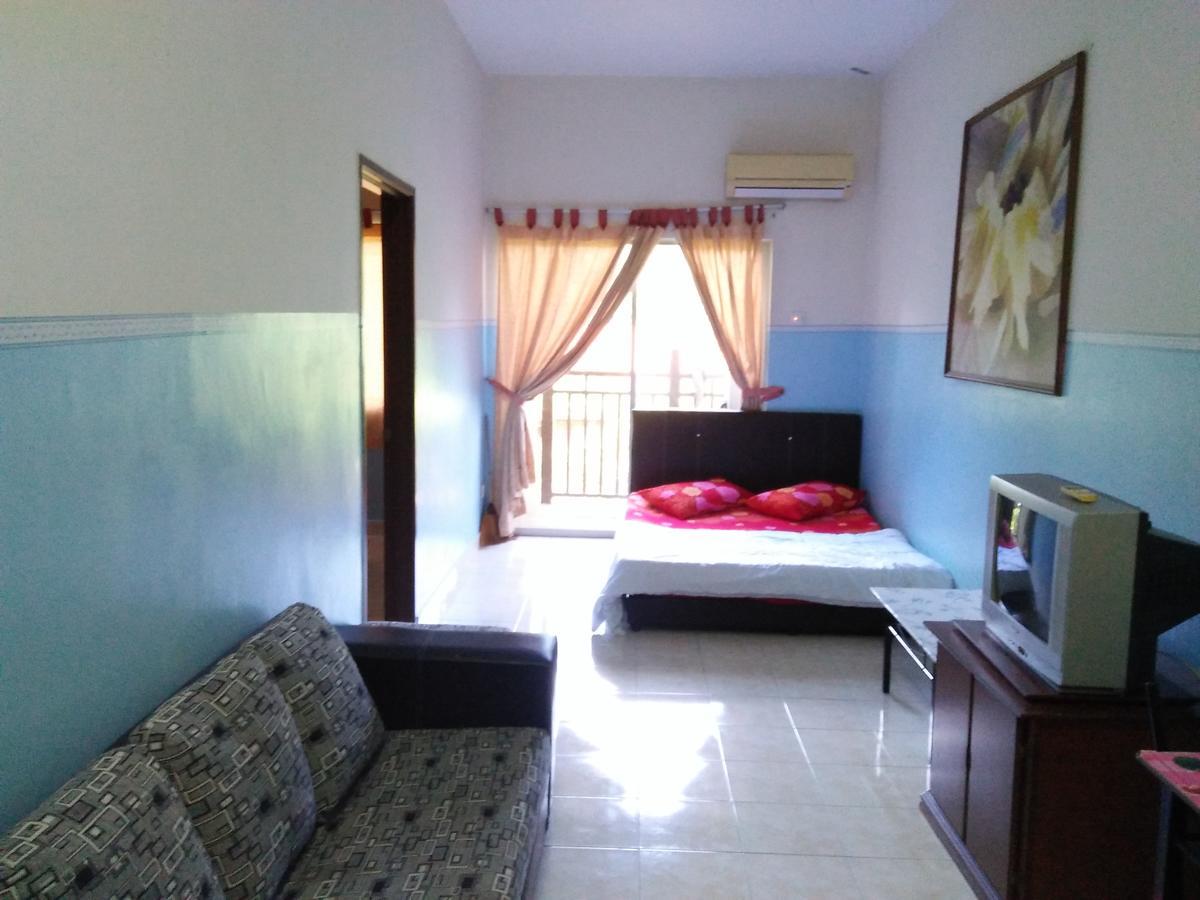 Sanie Guest Room Suria A' Apartment, Bukit Merah Laketown Resort Kampong Kubu Gajah  Bagian luar foto